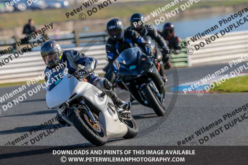 PJM Wedding Photography;enduro digital images;event digital images;eventdigitalimages;mallory park;mallory park photographs;mallory park trackday;mallory park trackday photographs;no limits trackdays;peter wileman photography;racing digital images;trackday digital images;trackday photos